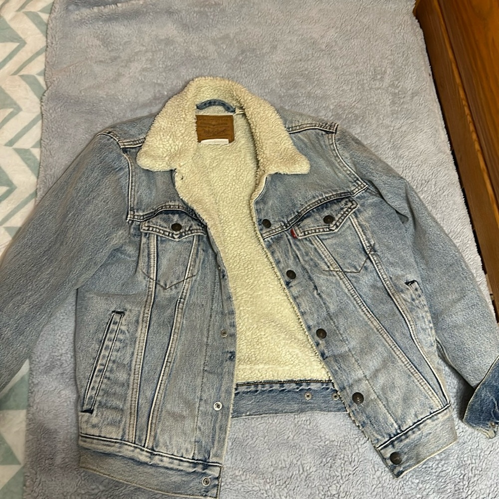 Fleece inside Levi’s denim Jacket